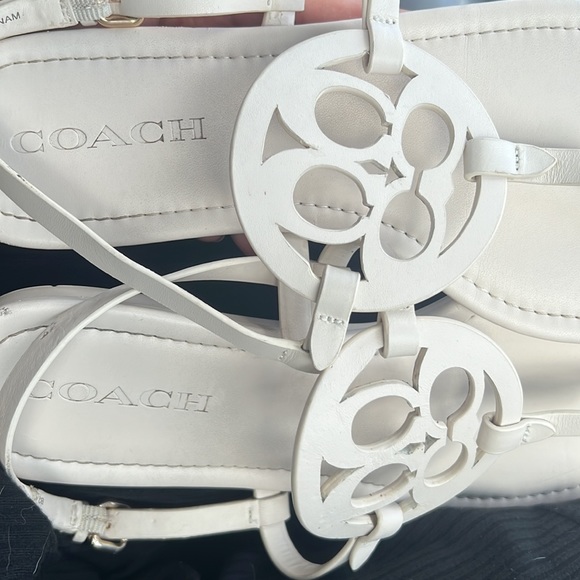 COACH sandals size 9 - Picture 4 of 4